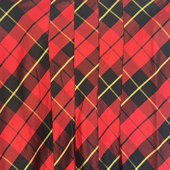 Red plaid pencil skirt - Picture 2 of 3